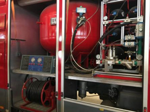 10�������ɷ�ˮ(li��n)������܇